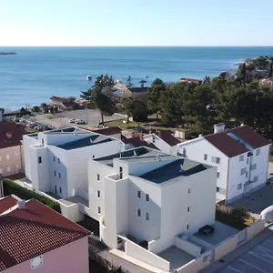  Apartment A&v Croatia